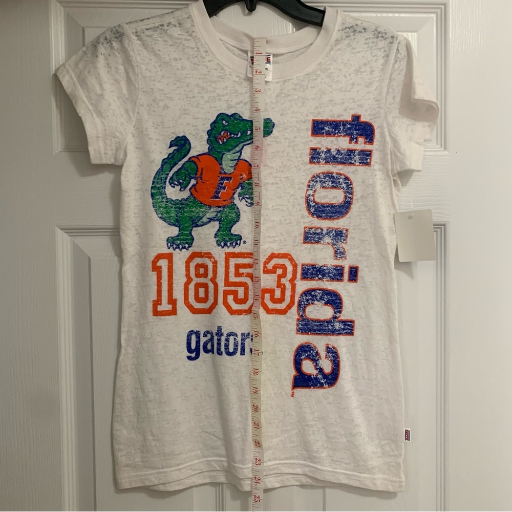 NWT Set of 3 University of Florida Gators UF Soffe Tees Size Medium White & Blue - Picture 8 of 8